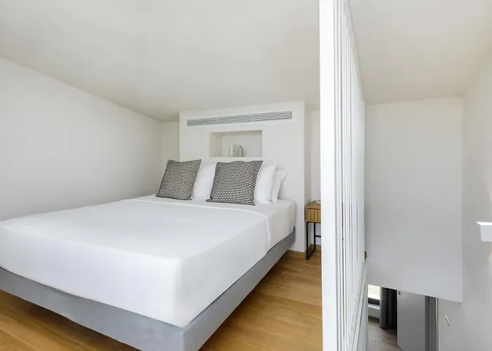 Olea By Halu!, Cozy In Nikiti