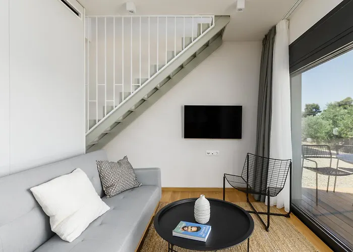 Olea By Halu!, Cozy In Nikiti
