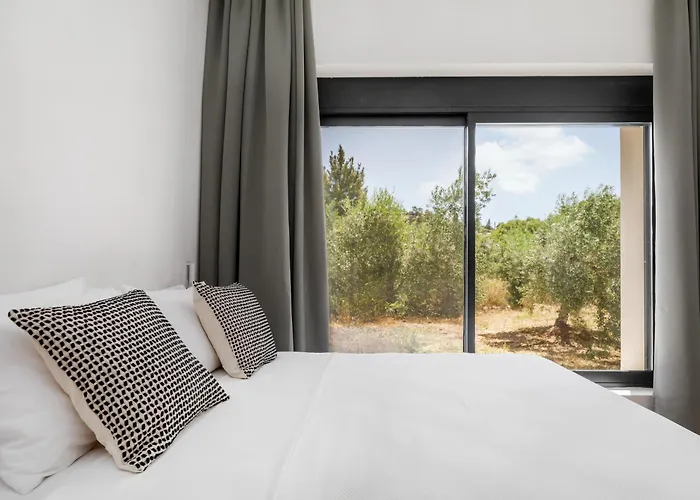 Апартаменты Olea By Halu!, Cozy In Nikiti Лагомандра